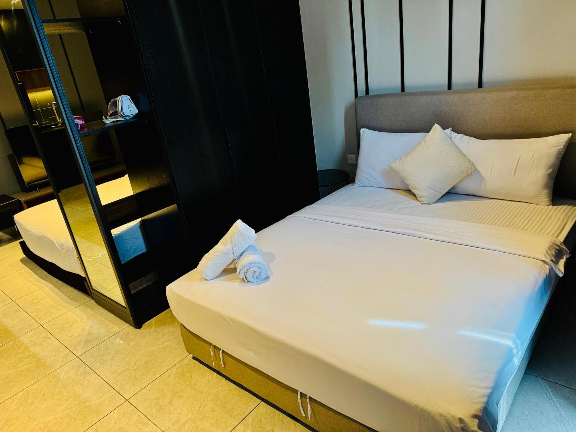 Axon Residences Luxurious By Pavilion * Kuala Lumpur