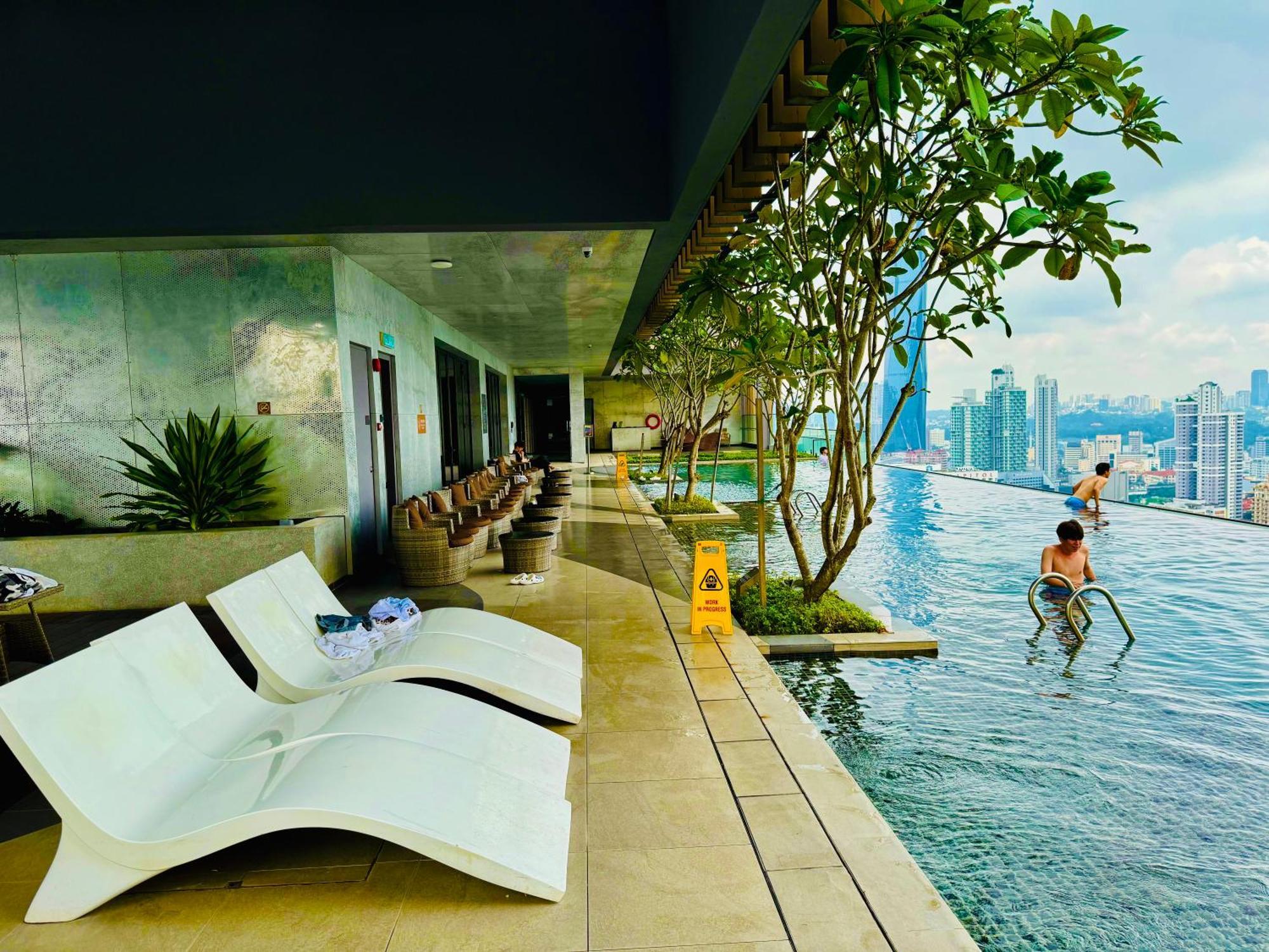 Axon Residences Luxurious By Pavilion * Kuala Lumpur