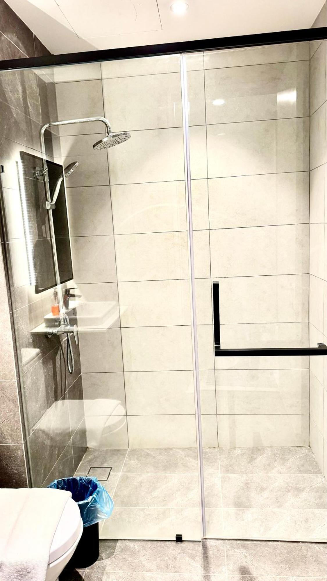 Axon Residences Luxurious By Pavilion * Kuala Lumpur