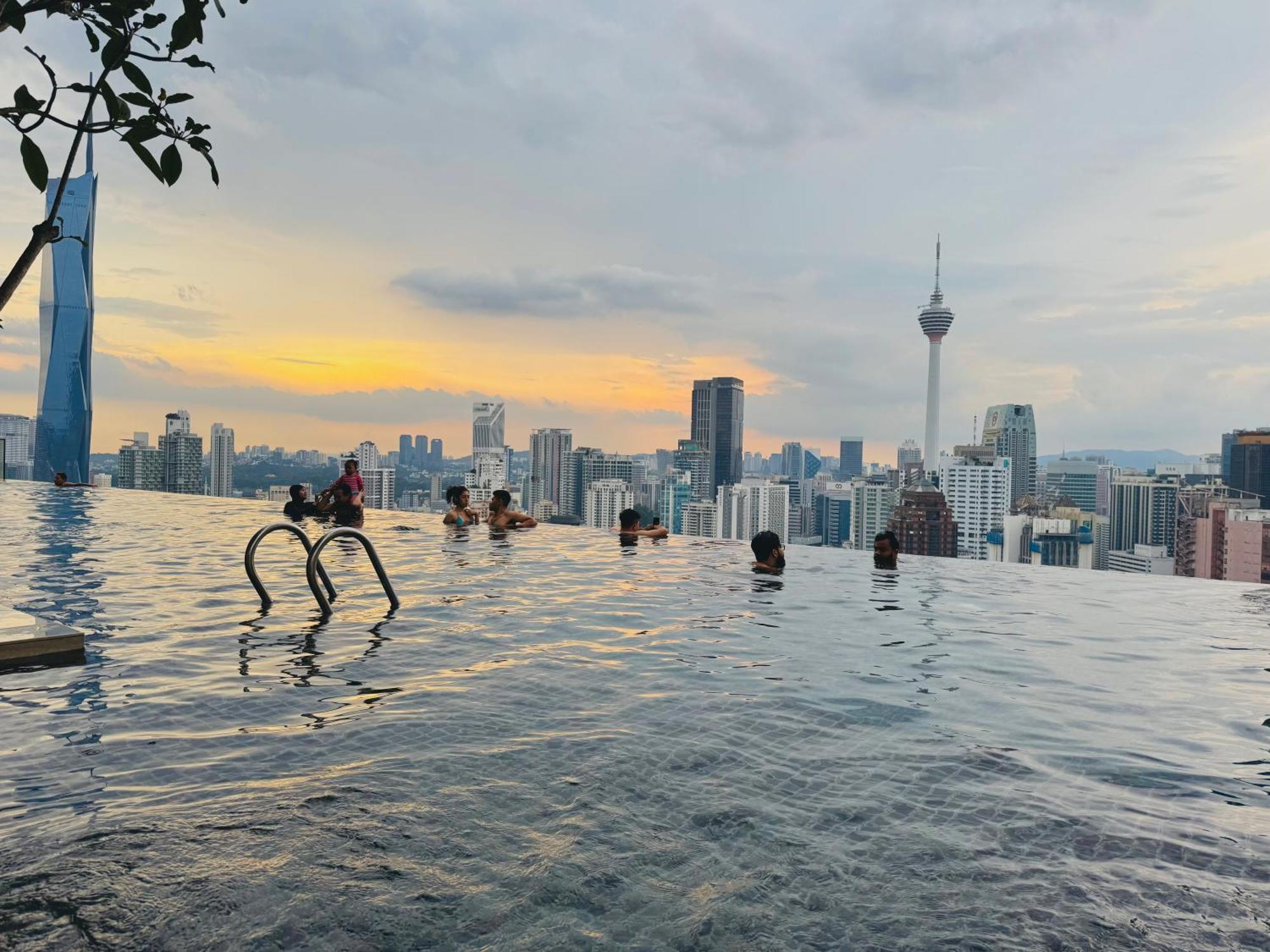 Axon Residences Luxurious By Pavilion Pangsapuri