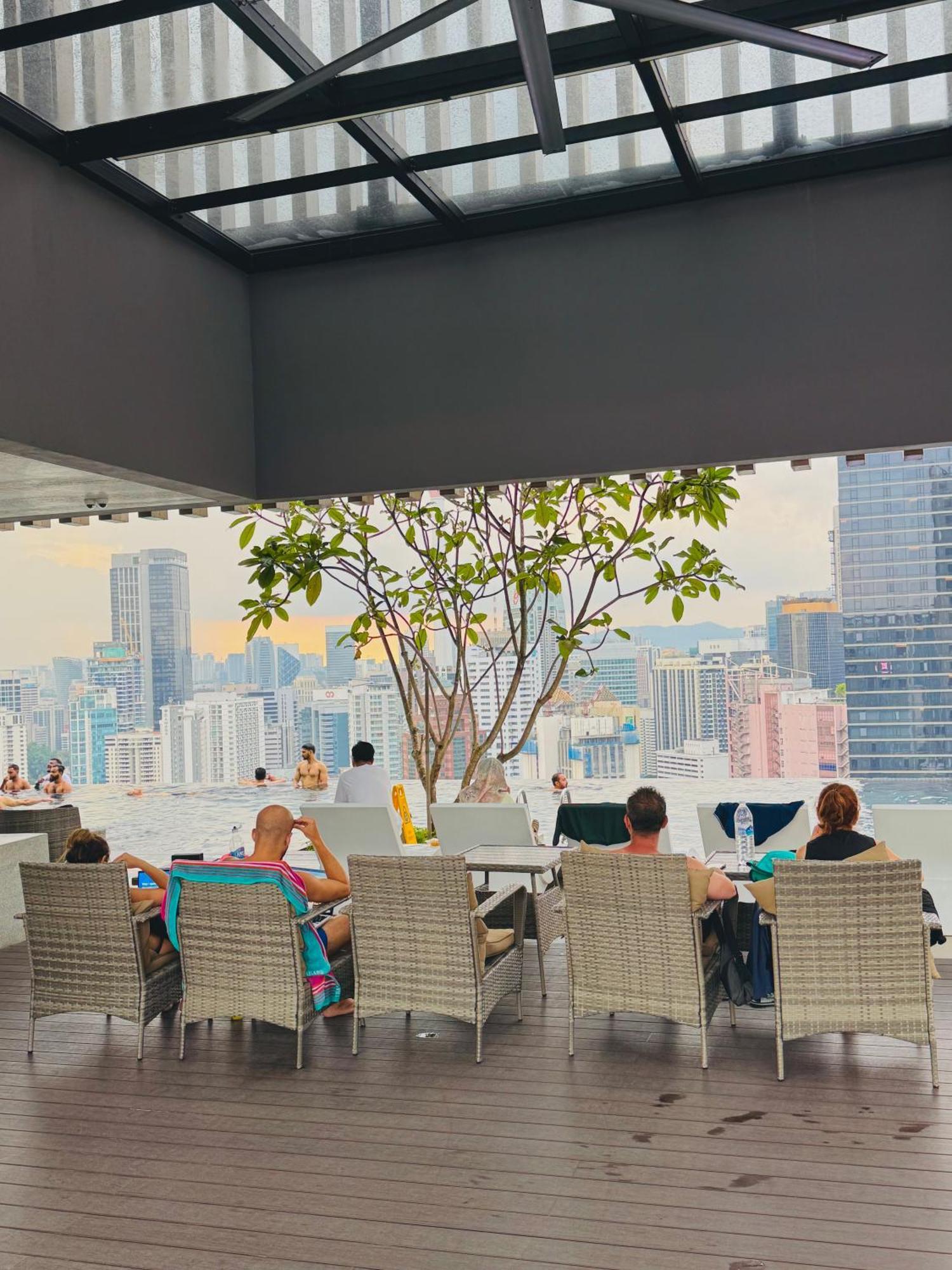 Axon Residences Luxurious By Pavilion *